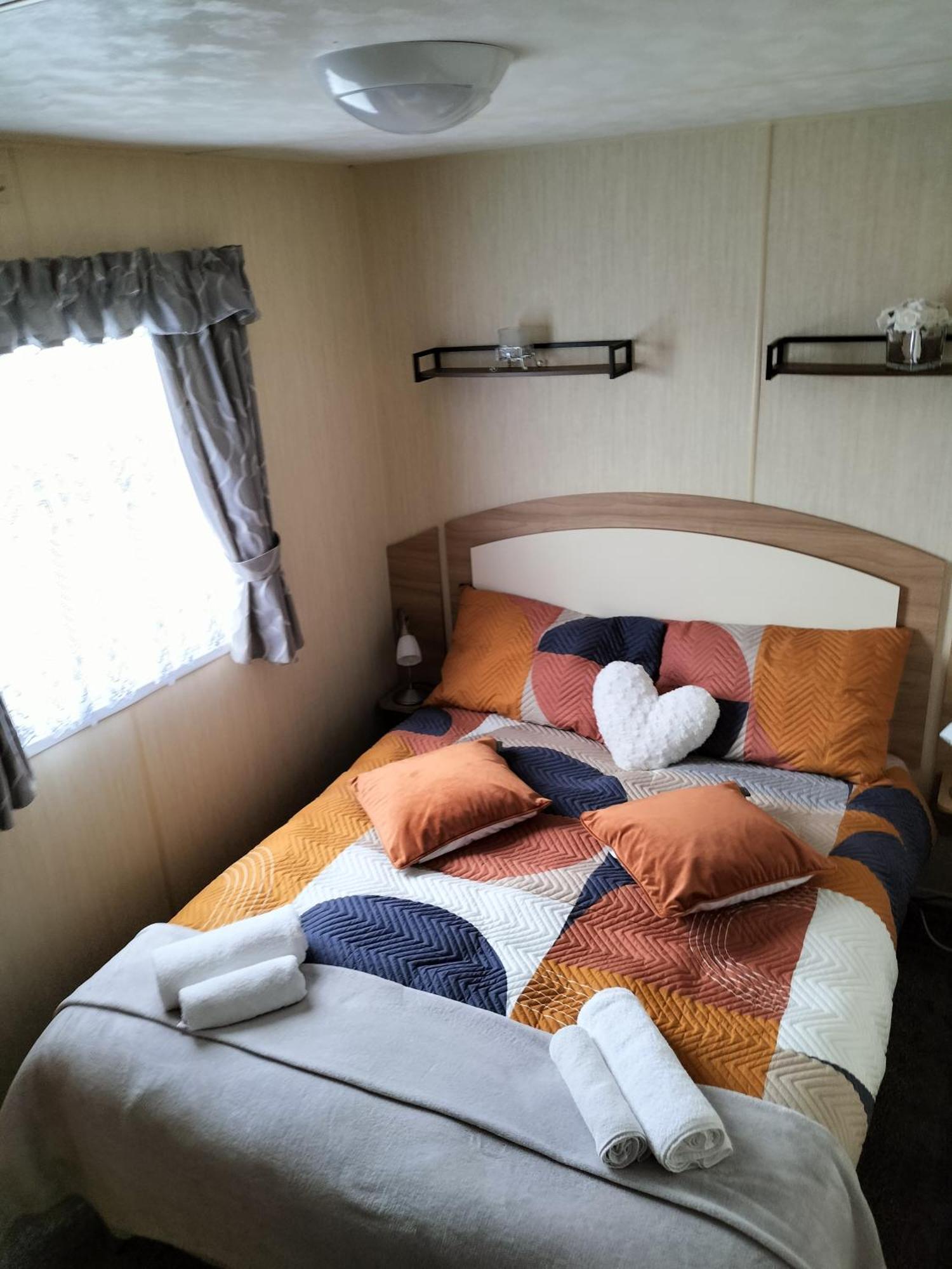 3 Bedroom Caravan, Edi Rita, Robin Hood, Pet Friendly Meliden Buitenkant foto