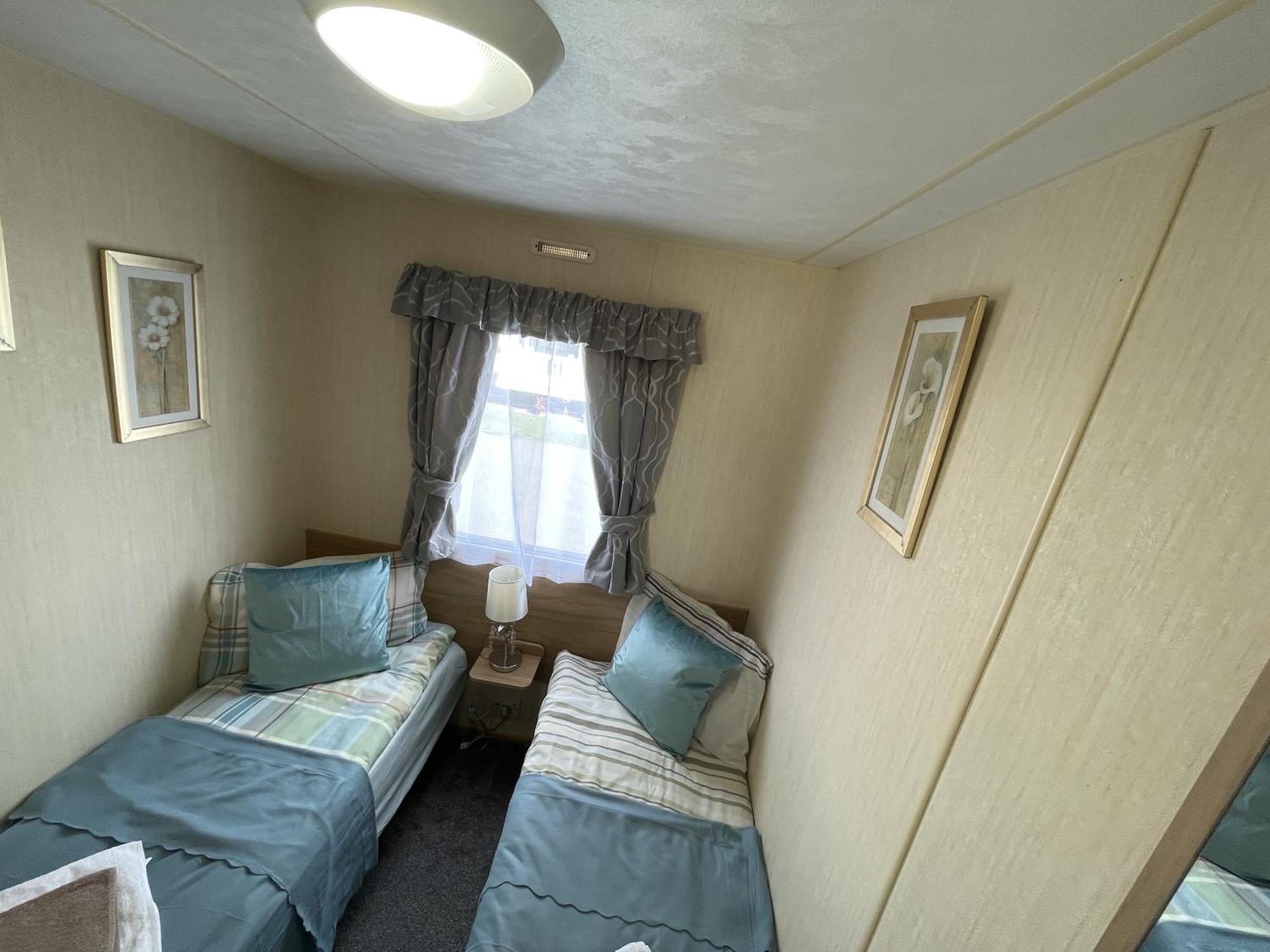 3 Bedroom Caravan, Edi Rita, Robin Hood, Pet Friendly Meliden Buitenkant foto